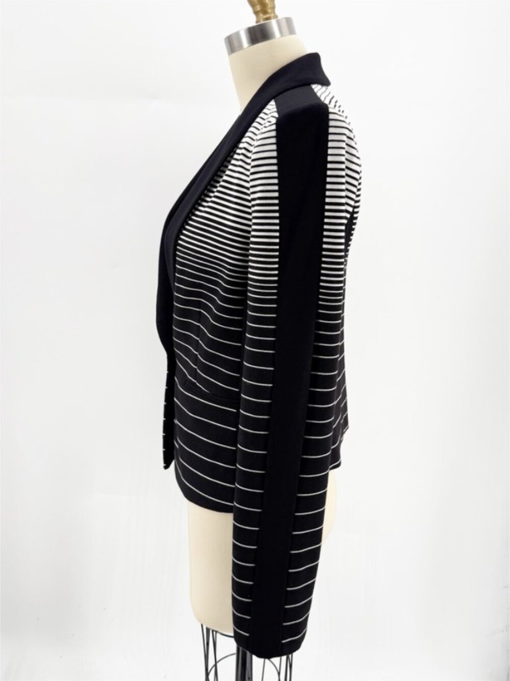 BCBGMAXAZRIA Bowie stripe Black/White tuxedo blazer M CAREER CORE - Picture 5 of 14